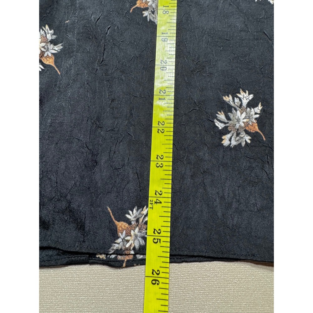 Vince Textured Floral Tie Neck Blouse Black Long Sleeve Crinkle Top Medium - Picture 11 of 11